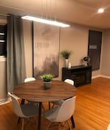 Edmonton House | 5 min from Downtown Holyrood house