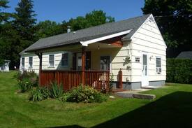 Olcott Cabin | The Hardt House by the Lake