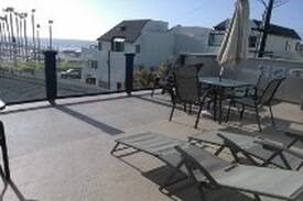 Imperial Beach Apartment | Seconds to the beach and pier.