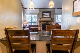 Mammoth Lakes Apartment | Mammoth Home-Away-From-Home
