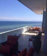 Calatagan House | House on a cliff,360 degree view-with helipad