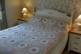 Donegal Cabin | Lizzie's Cottage along Wild Atlantic Way
