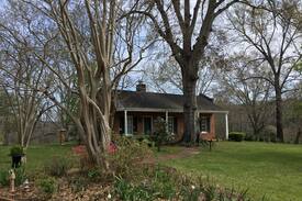 Natchez House | The Guest House at Mount Repose
