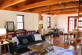 Kinderhook House | Cozy Hudson Valley Cabin, Fully Stocked w/ Wifi