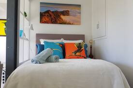 Hospital Hill Apartment | Casa Piwakawaka