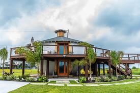 Pirates Beach House | Kettle House Galveston - As Seen On HGTV/DIY