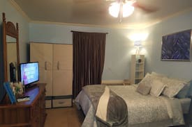 Lafayette House | Mother-in-Law Suite (detached)