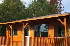 Viroqua House | Eagle's Nest Cabin at Earthology Retreat Center