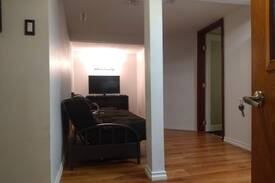 Yellowknife House | Downtown - Private Basement Suite