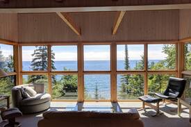 Lutsen Villa | Honeymoon House on Superior Pebble Beach