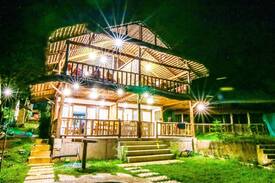 Cavinti House | Balai Kubo Lake Caliraya Resort (Entire house)