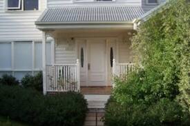 Brown Hill House | Ballarat Family Accommodation Free NBN wifi