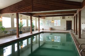 Evergreen House | DENVER-MOUNTAIN-INDOOR POOL!