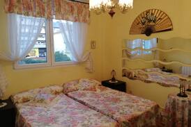Torrelavega Apartment | Junto a la Plaza Roja, pleno centro de Torrelavega