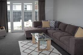 Hanmer Springs Cabin | COTTAGE on HARROGATE brand new, centrally located.