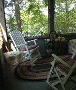 Machar House | Stone Cottage Suite ,Eagle Lake, South River
