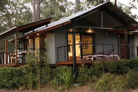 Murrays Beach House | Bluebell Retreat House