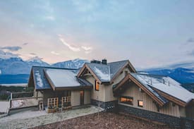 Revelstoke Villa | Flying Moose Chalet - Luxury Mountain Retreat
