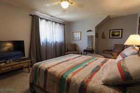 Grand Junction House | The Canyon Room @ Tumbleweed Guest Ranch