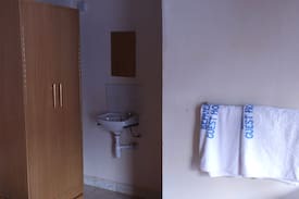 Nyeri Bed & Breakfast | Beavers Guest House
