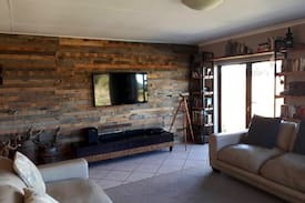 Glentana House | Farm stay only 5 km from Glentana beach
