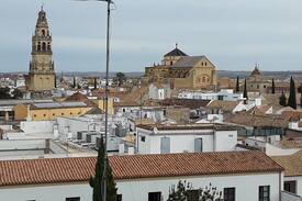 Jewish Quarter Apartment | Beside The Roman Wall (DIOSA ) Coanfitrión Tony