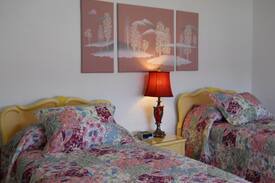 Carter Bed & Breakfast | The Crystal Bell Inn & Spa BnB LLC