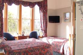 Central Aberdeen Bed & Breakfast | Room in Adelphi Guesthouse