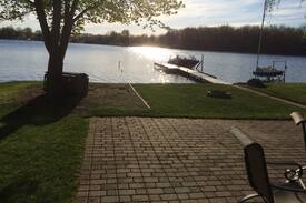 Coldwater Cabin | Lakefront Cottage Long Lake /Coldwater Lake Chain