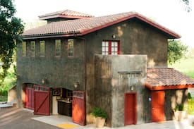 Healdsburg Other | Gracianna Winery Vineyard Loft - Farm Stay