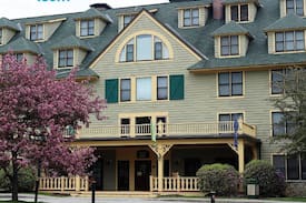 Waterville Valley Apartment | Golden Eagle Lodge Unit 213, Waterville Valley, NH