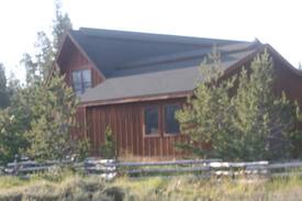 Ketchum House | Smiley Creek Sawtooth City Family Cabin