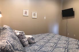Waterloo Apartment | Waterloo Lodge - Fish Trap B