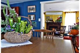 Adamstown Cabin | Firefly Cottage-Lancaster County PA