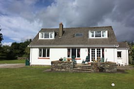 Carradale House | Rowanlea Cottage, Carradale
