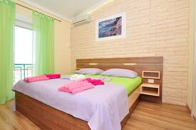 Gradac Apartment | Vila Goldfield/app.Hannah