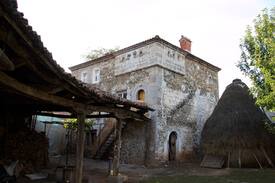 Donji Crnobreg Bed & Breakfast | Isuf Mazrekaj Kulla