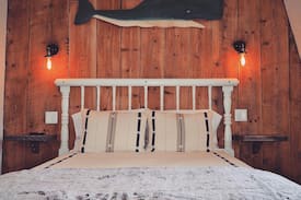Trinity East Hotel | Peace Cove Inn Room # 2 Oceanview