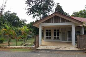 Maran District House | Homestay al-Ikhwan Taman Embun Mutiara, Chenor