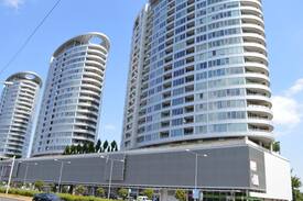 Nove Mesto Apartment | Tri Veže Apartment, 20th Floor, FREE PARKING