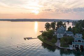Alexander City House | Dreaming of Lake Martin!