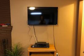 Neskowin Apartment | Cozy Oceanfront 1 bedroom condo. Chelan #9