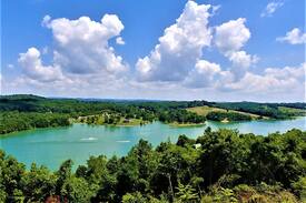 Sevierville Cabin | Christine's Paradise Lakeview Cabin