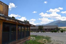 Emigrant House | The River Lodge at Emigrant