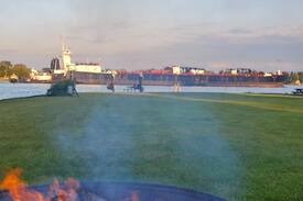 Roberts Landing House | Bonfires and freighters!