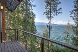 Sandpoint Cabin | Romantic Four Season Retreat Private Lakefront Gem