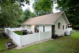 Copake Lake House | Copake Lake & Catamount/Berkshires Cottage