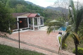 Villeta Cabin | Hermosa Finca - San Sebastian Villeta