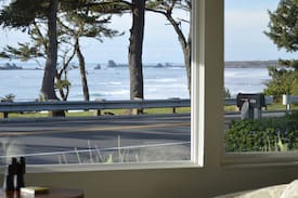 Crescent City North House | Pacific Coast Beach House