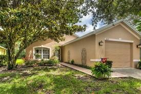 Mount Dora House | Beautiful Country Club of Mount Dora House